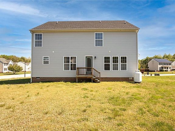 4th image of 7801 Wind Rock Ln