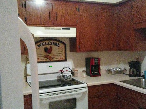 2nd image of 200 3rd Ave S APT 1A