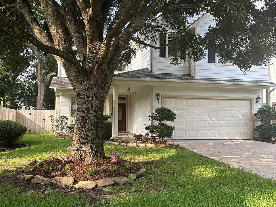 951 Lamonte Ln