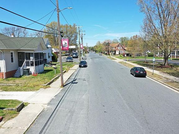 4th image of 309 S University Ave