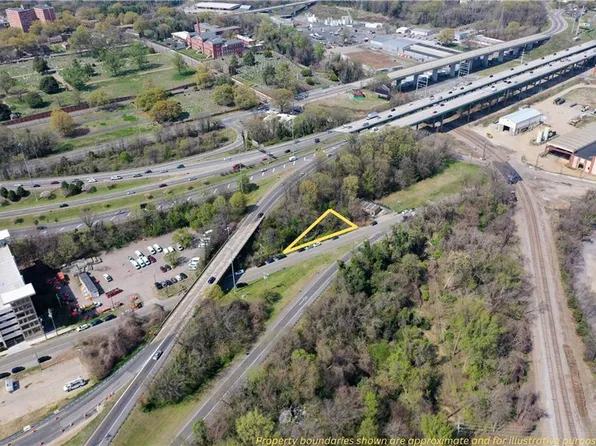 1010 N 7th St, Richmond, VA 23219