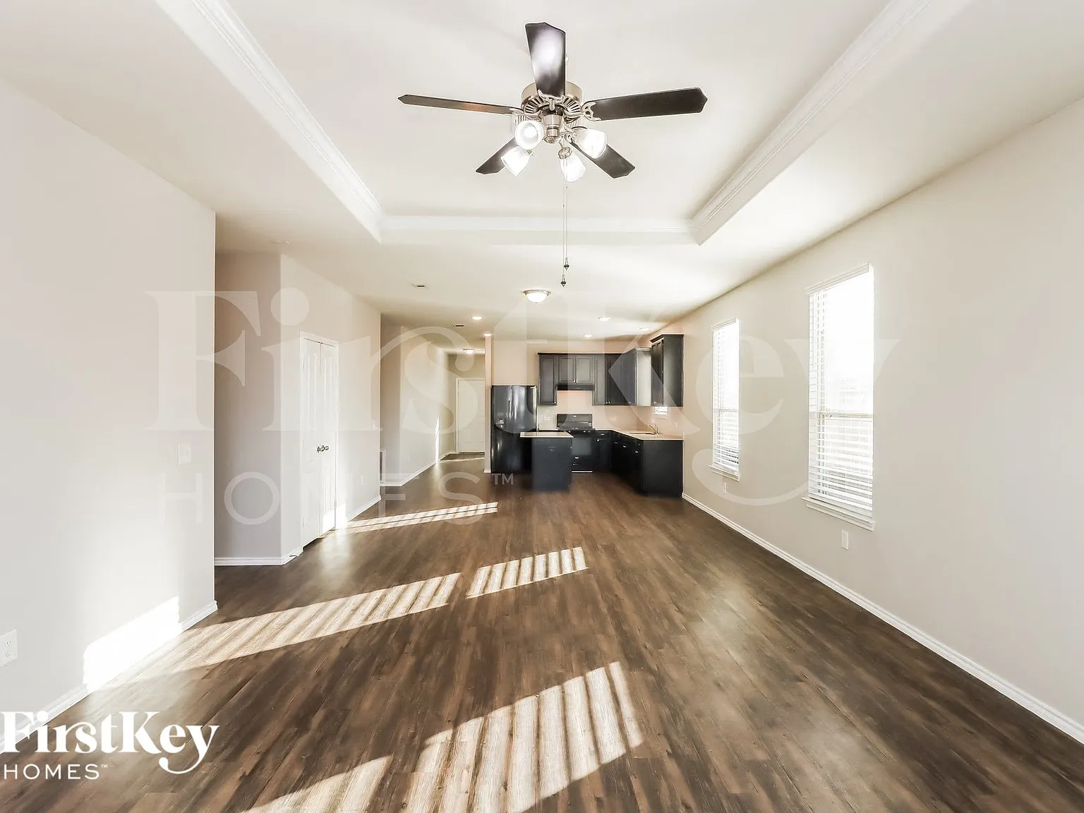 3 bed, 2.0 bath, 1760 sqft, $1,755 — Photo 4