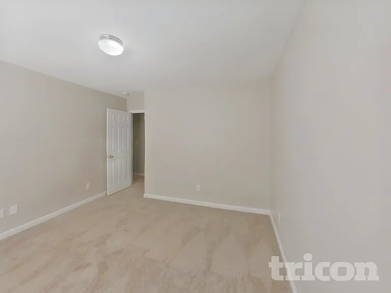 3 Wild Iris Ct — Photo 13