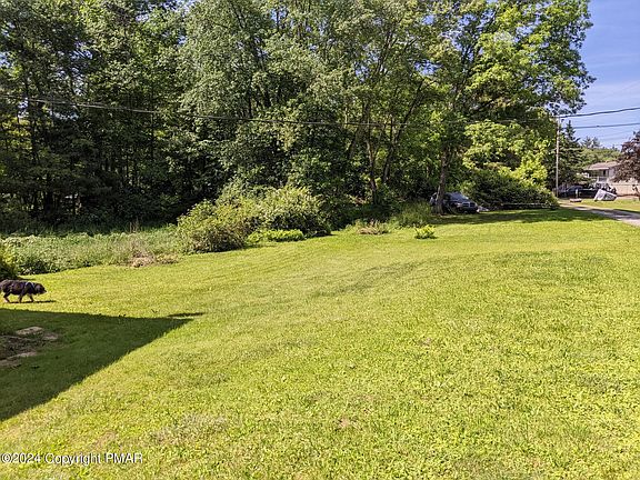 4th image of 1121 Creek Ln