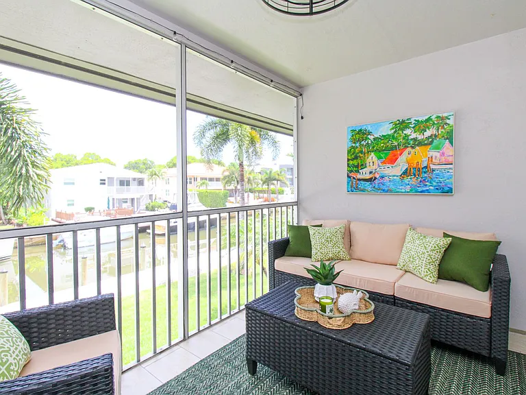 1686 Blue Point Ave #B7 — Photo 45