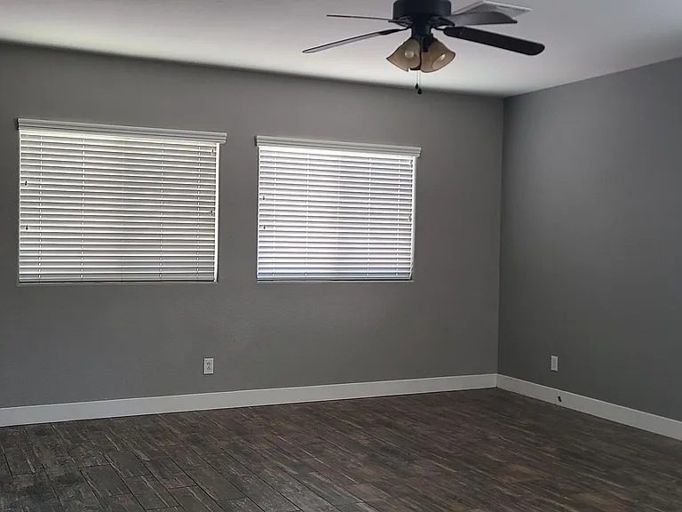 9575 W Quail Ave — Photo 11