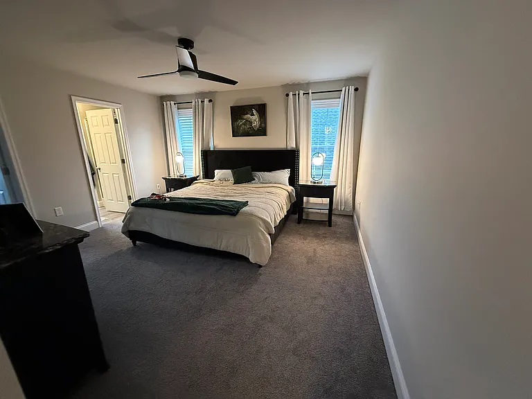4 Pacific Blvd — Photo 14