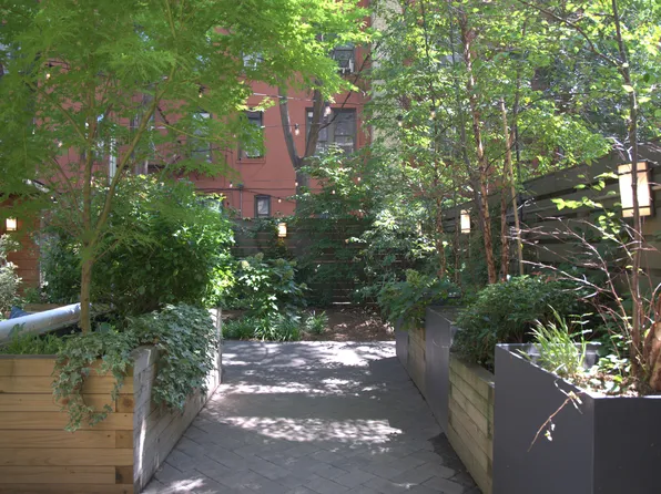 15 East 19th Street image 11 of 19