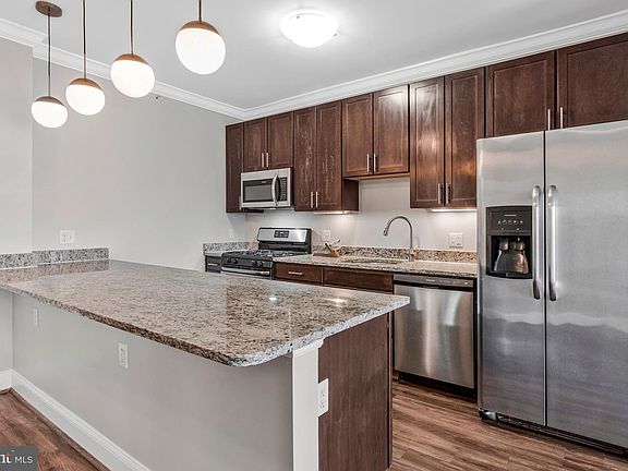 4th image of 6301 Edsall Rd Unit 504