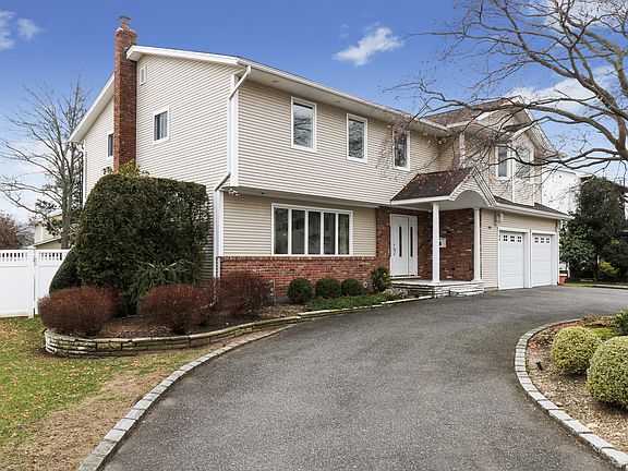 5th image of 1 Erie Ct