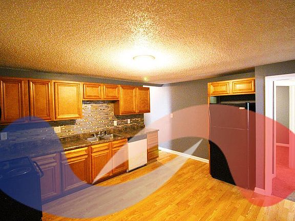 3rd image of 7008 E 104th St