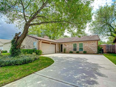 6819 Huntbrook Dr, Spring, TX, 77379