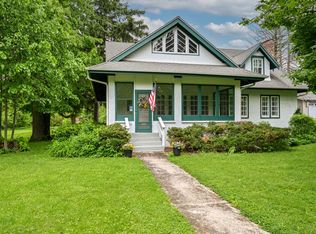 22 High Lake Ave, West Chicago, IL