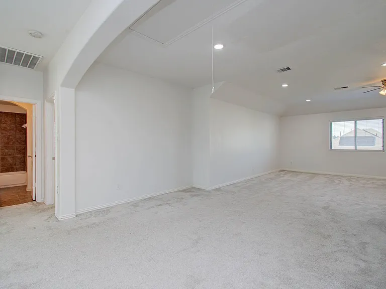 22314 Mosshall Ct — Photo 40