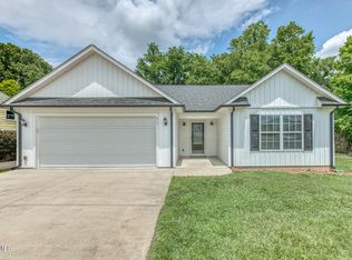 411 E Cottage Ave, Elizabethton, TN 37643