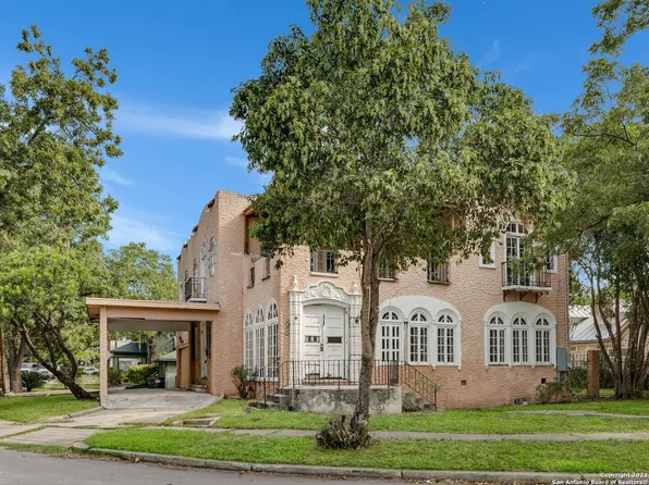 435 W KINGS HWY, San Antonio, TX 78212