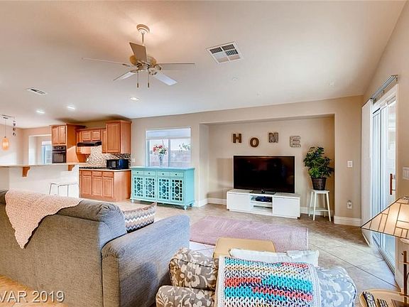 5th image of 1028 Puerta Del Sol Dr