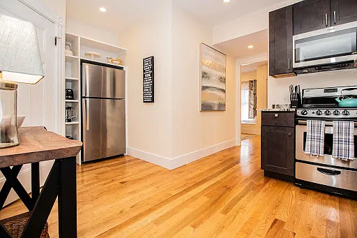 14 Chiswick Rd #3 — Photo 4