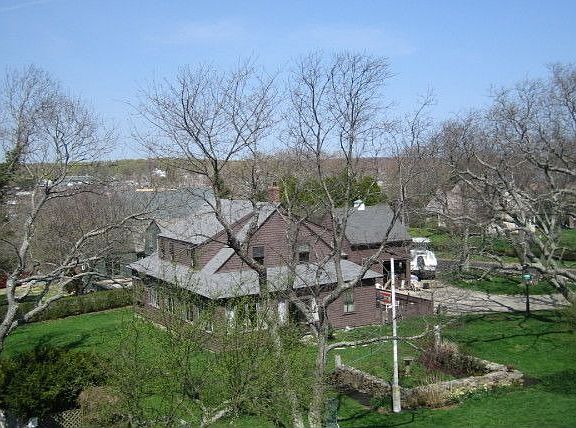 Unique home in coveted location - Second Cliff!