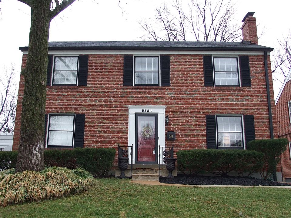 9324 White Ave.