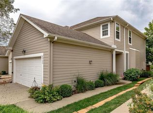 8960 Boehm Dr, Lenexa, KS 66219