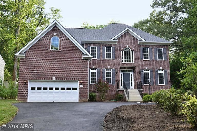 Exterior (Front)