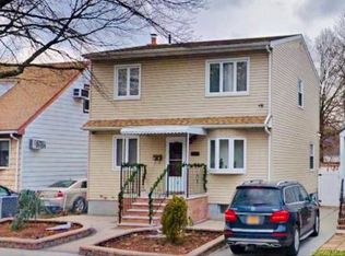 16431 Underhill Ave, Fresh Meadows, NY 11365