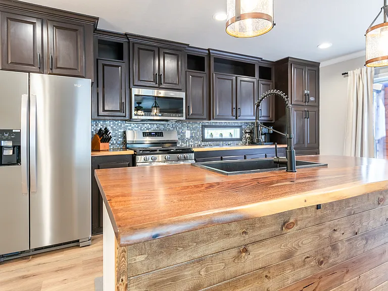 12550 N Harrah Rd — Photo 11