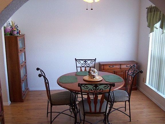 4th image of 4376 Loma De Brisas Dr