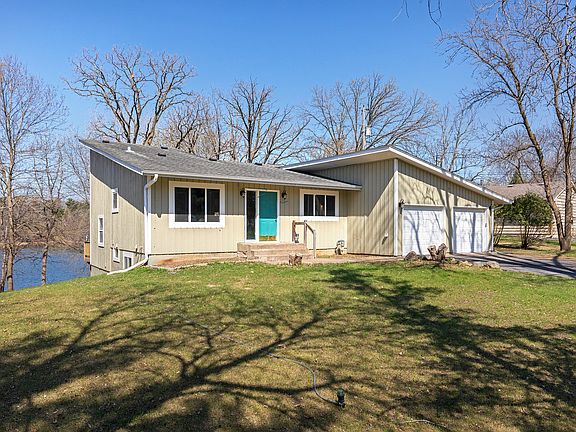 3rd image of 8528 Lake Jane Trl N