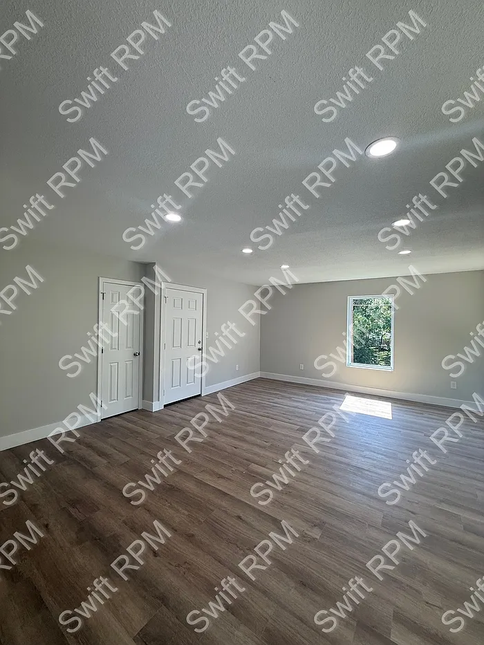 2 bed, 2.0 bath, $1,350 — Photo 3