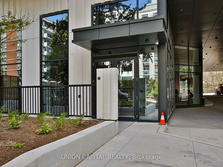91 Montclair Ave #308 — Photo 23
