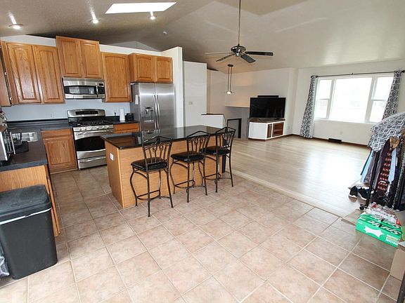 3rd image of W5180 Jason ROAD