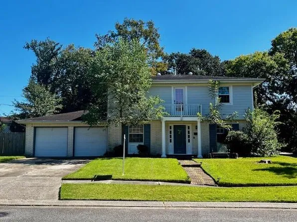 2818 Hudson Pl, New Orleans, LA 70131