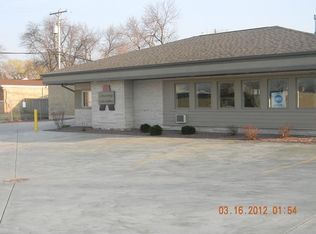 5819 52nd St, Kenosha, WI 53144