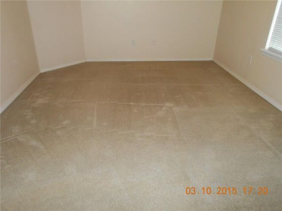 3rd image of 814 Marcus St