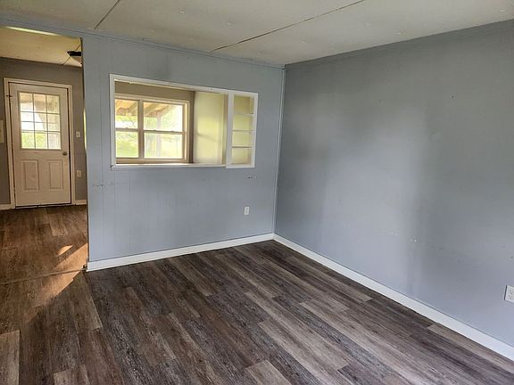 2nd image of 1007 Barbados Ave