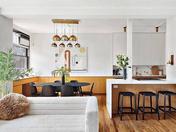 3rd image of 261 Broadway APT 11A