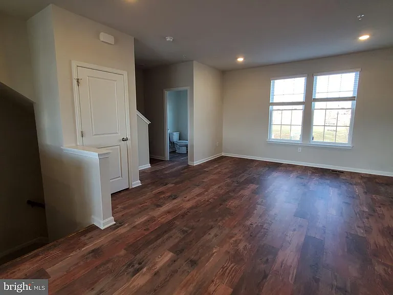 1260 Veritas Ln — Photo 11