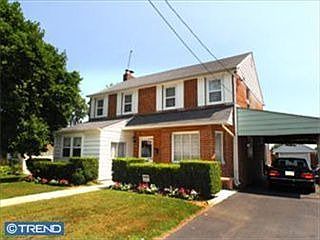 2nd image of 1408 Drayton Ln