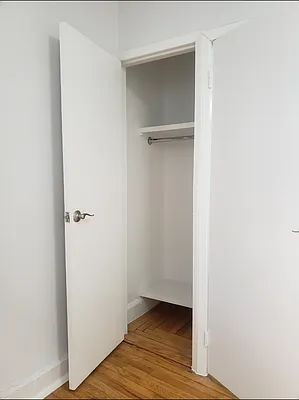 Rented by City Connections Realty | media 36