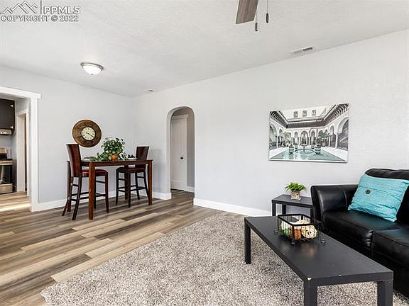 4th image of 925 W 27th St