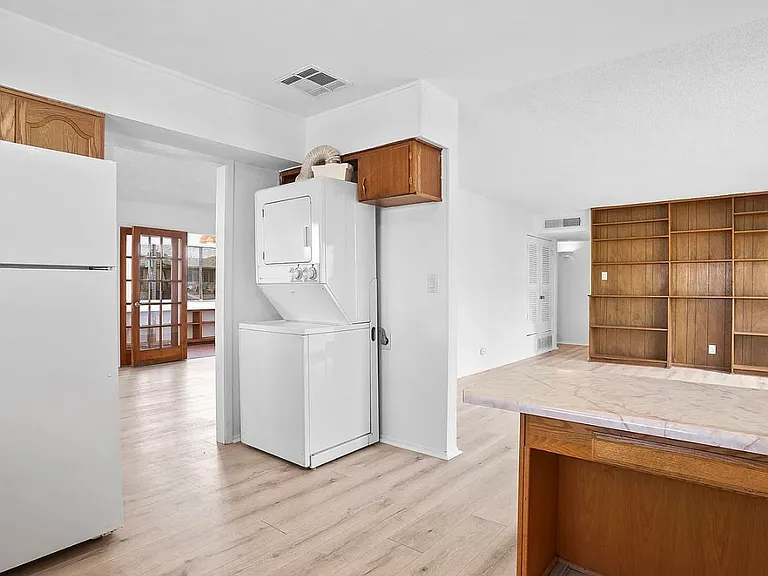 Morningside Cir — Photo 13