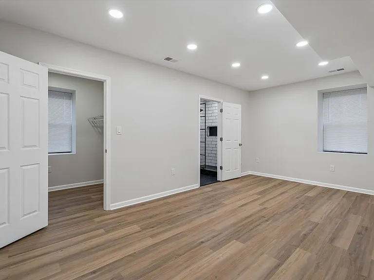 4359 Fleming St — Photo 18