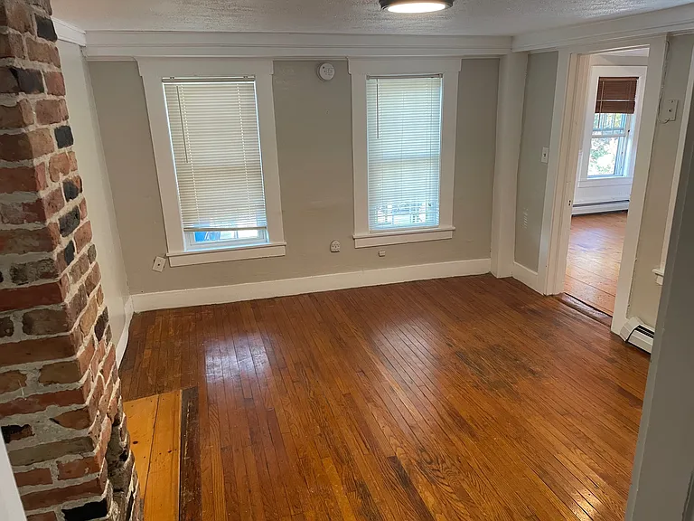 192-194 S Main St #194-B — Photo 2