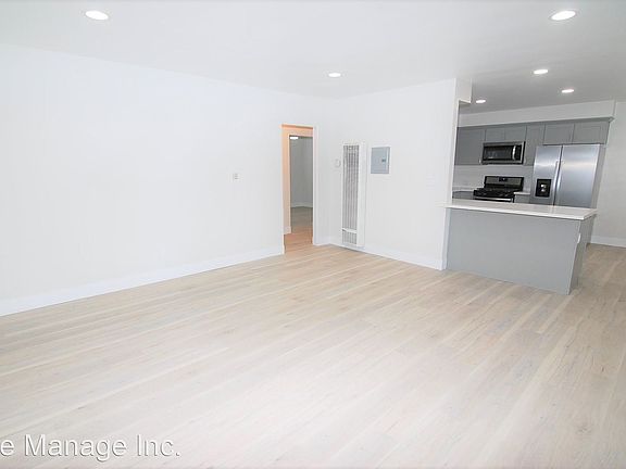 2nd image of 226 Bonito Ave APT 2