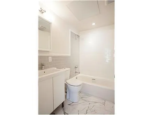 Sold by Douglas Elliman | media 19