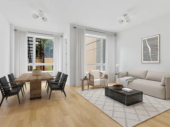 26 Goodwin Pl #1R, Brooklyn, NY 11221