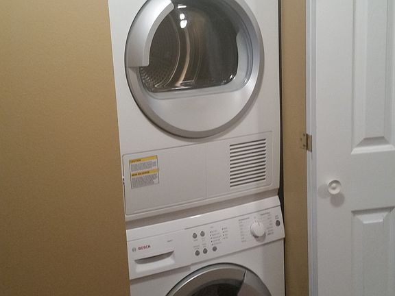 4th image of 940 Beau Dr Unit 305