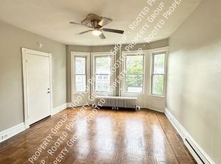 35 11th St APT 1, Troy, NY 12180